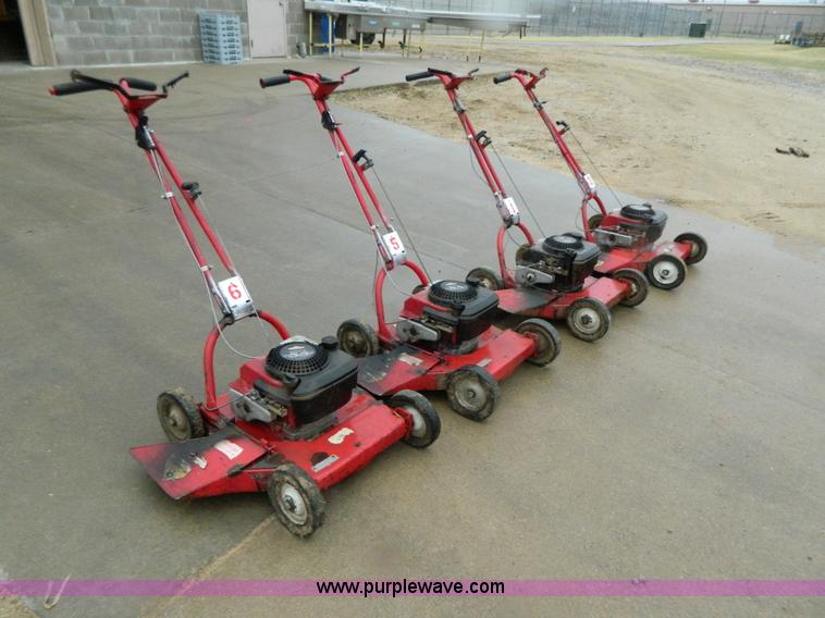 image for item Y9355 (4) push mowers