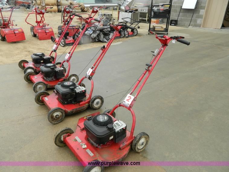 image for item Y9355 (4) push mowers