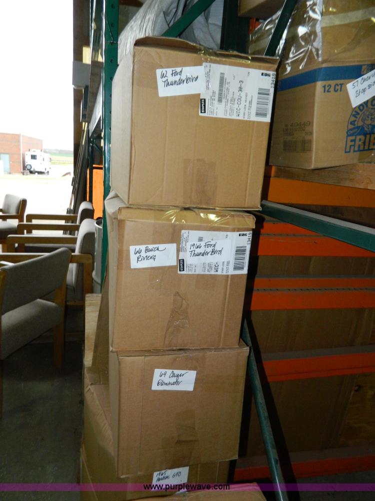 image for item Y9357 Assorted scale models