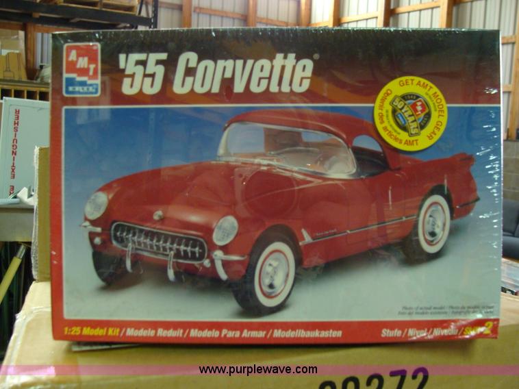 image for item Y9357 Assorted scale models