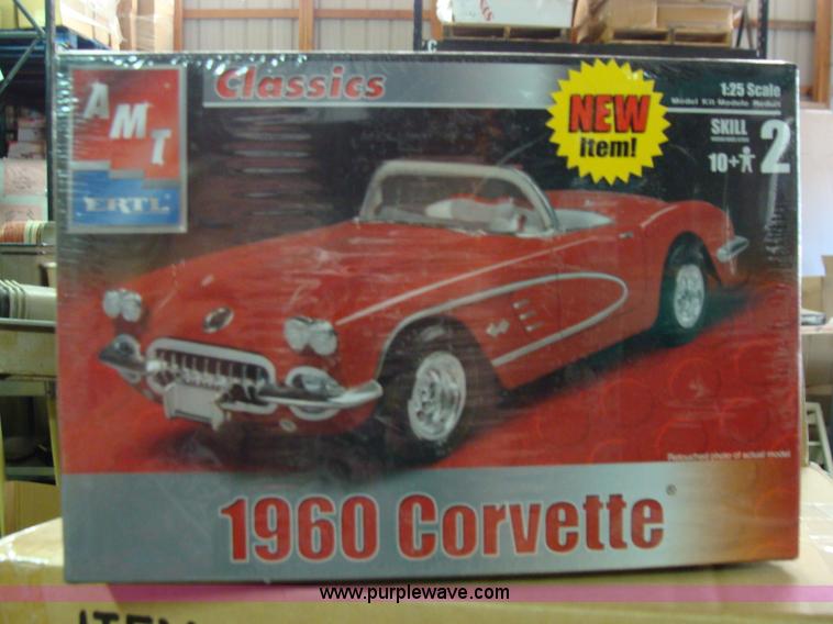 image for item Y9357 Assorted scale models