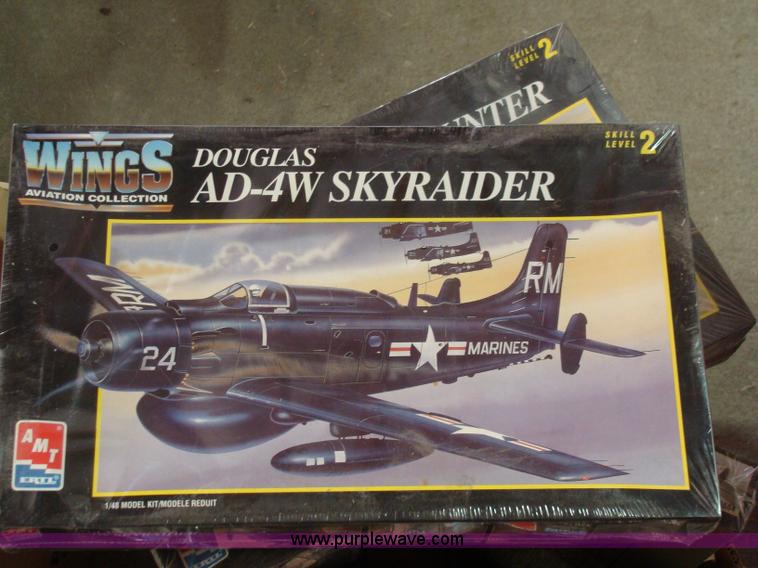 image for item Y9357 Assorted scale models