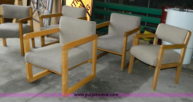 image for item Y9358 Waiting room chair group