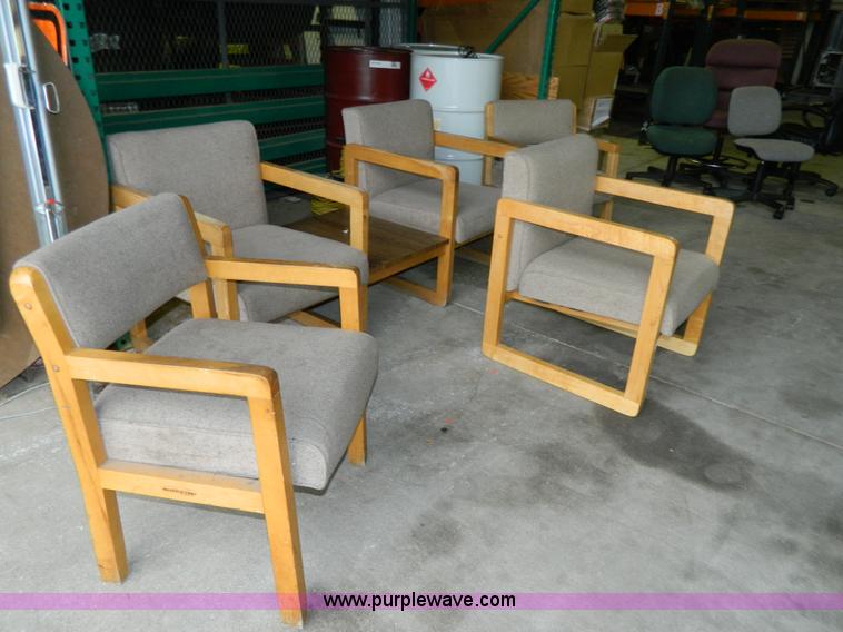 image for item Y9358 Waiting room chair group