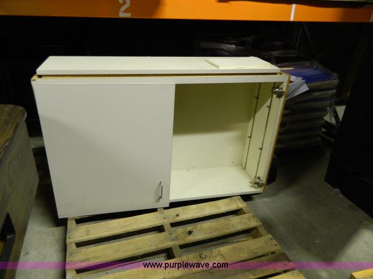 image for item Y9367 (2) wall cabinets