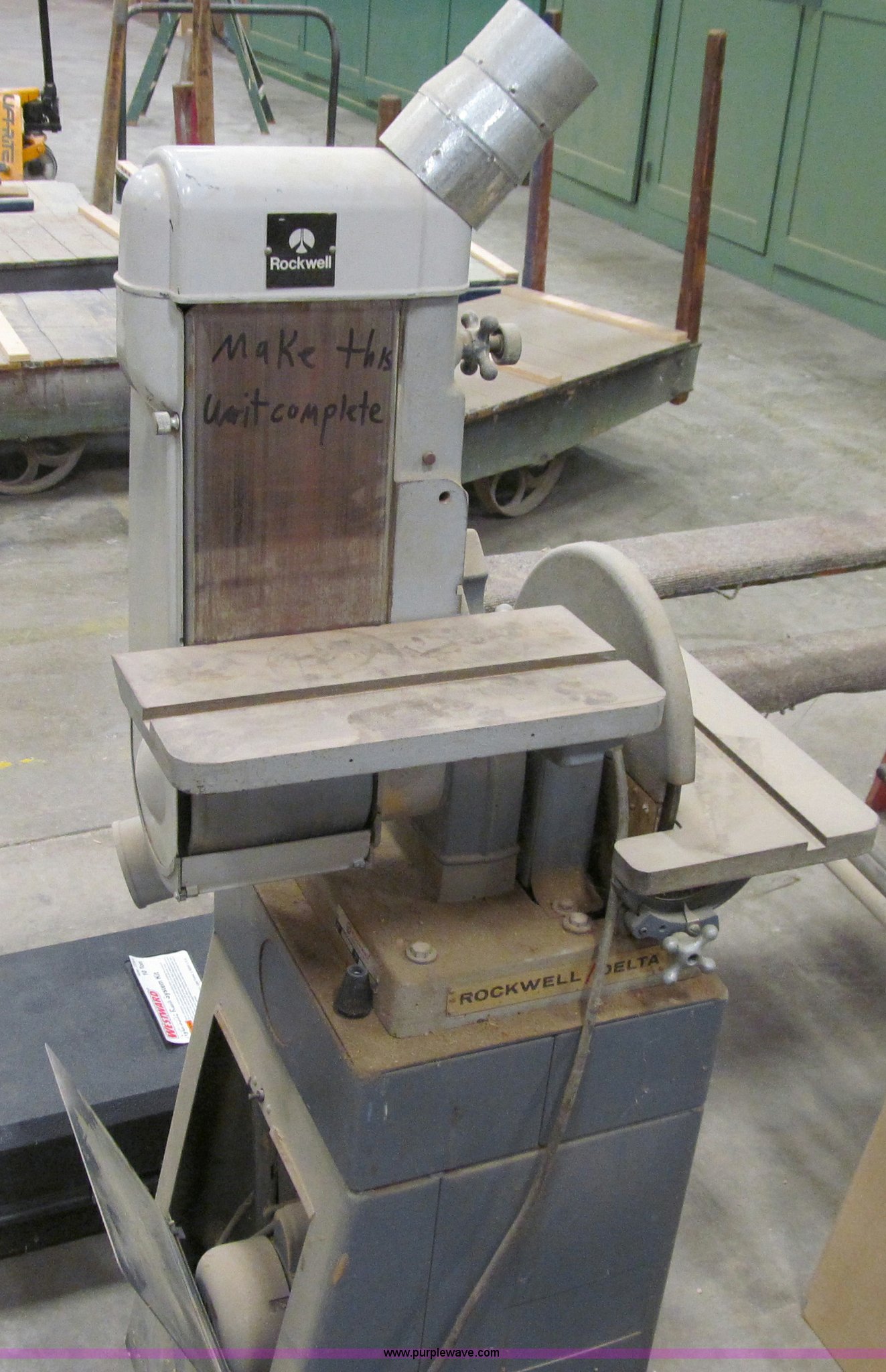 Rockwell 31710 sander in Des Moines, IA Item D7293 sold Purple Wave