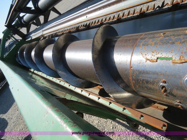 image for item B4733 1990 John Deere 9600 combine