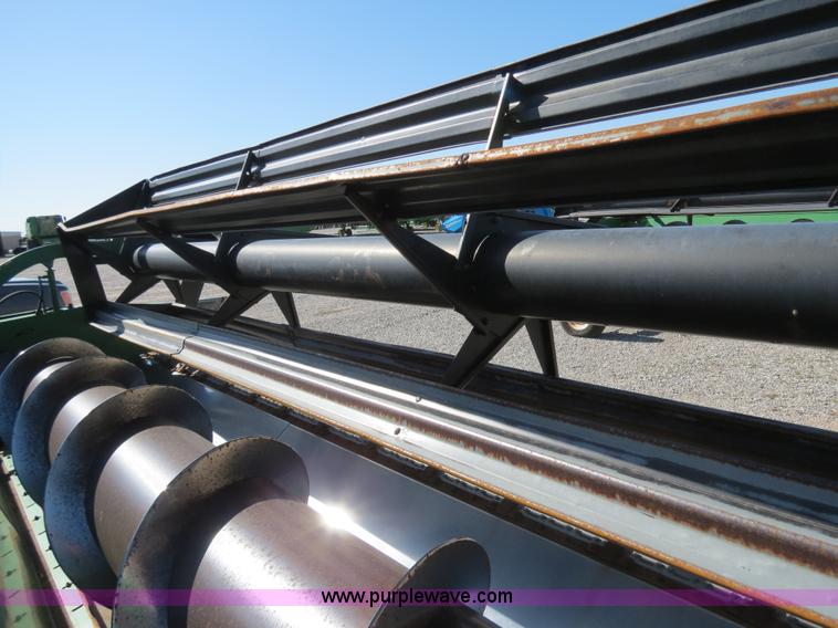 image for item B4733 1990 John Deere 9600 combine