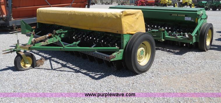 image for item B4736 John Deere 450 double grain drill