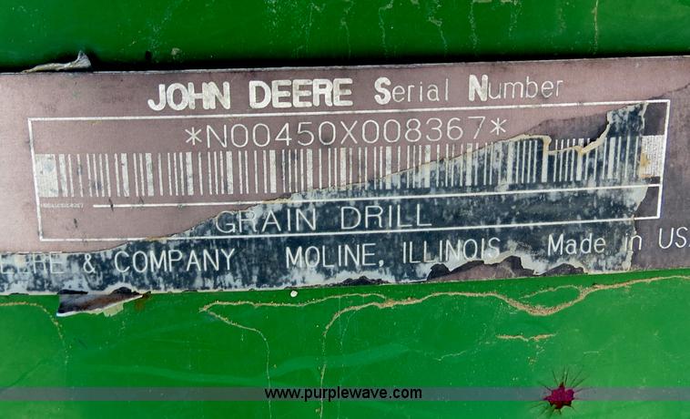 image for item B4736 John Deere 450 double grain drill
