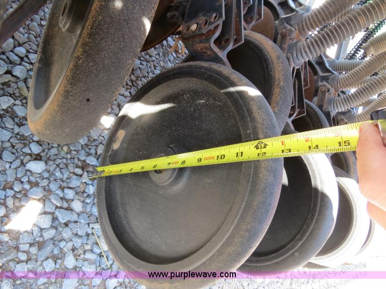 image for item B4736 John Deere 450 double grain drill
