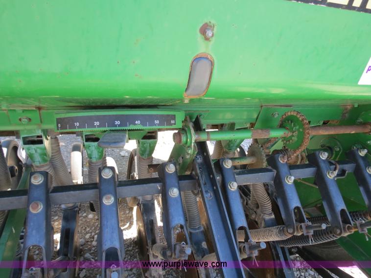 image for item B4736 John Deere 450 double grain drill