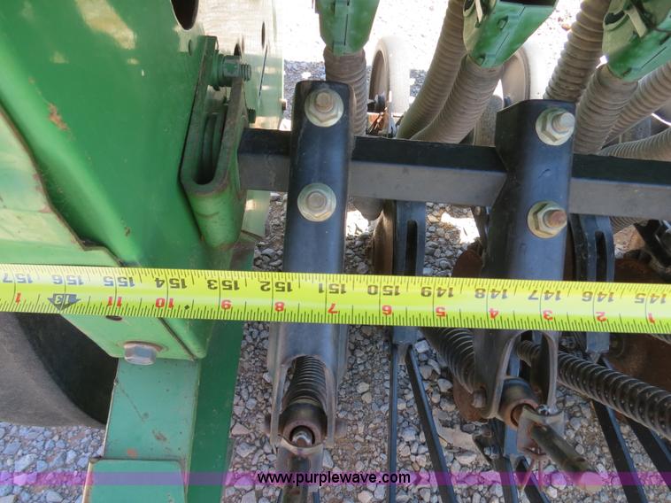 image for item B4736 John Deere 450 double grain drill