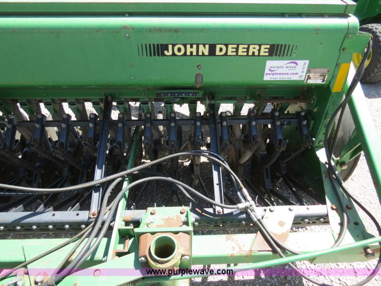 image for item B4736 John Deere 450 double grain drill
