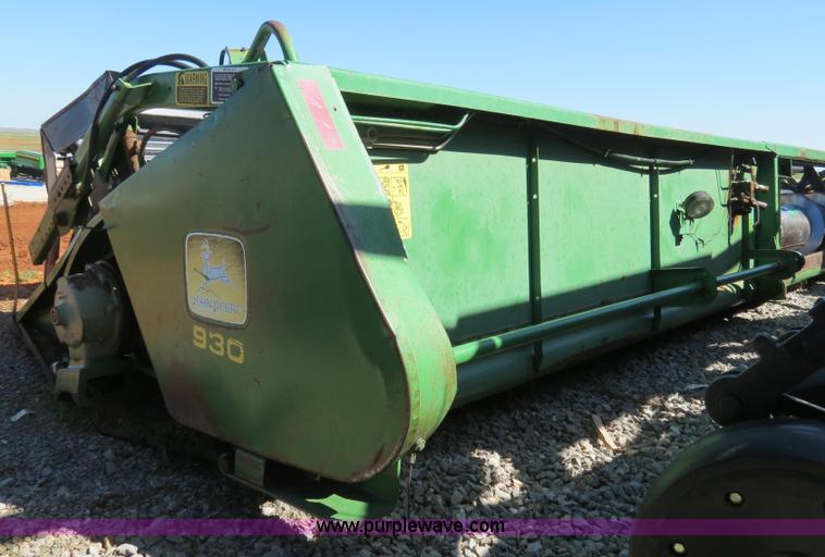 image for item B4737 1996 John Deere 9600 combine