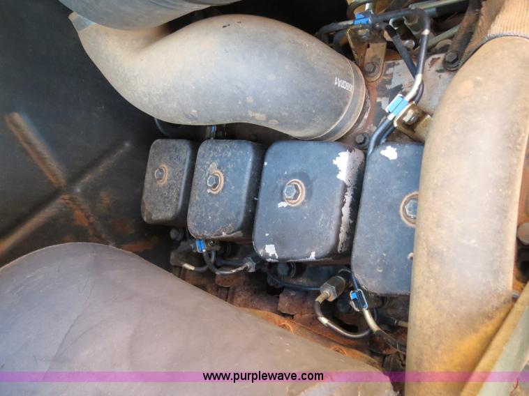 image for item B4738 Case 60XT skid steer