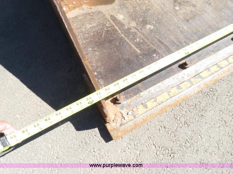 image for item B4738 Case 60XT skid steer