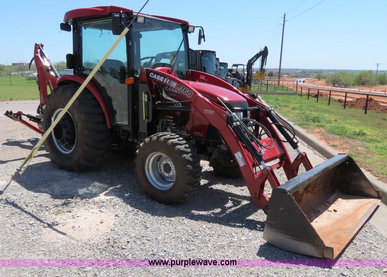 image for item B4739 2010 Case IH Farmall 60 MFWD tractor