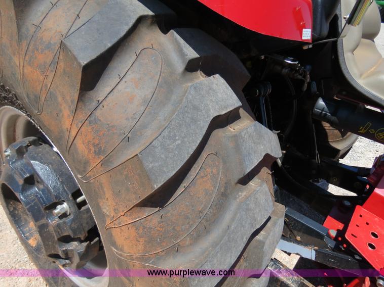 image for item B4739 2010 Case IH Farmall 60 MFWD tractor