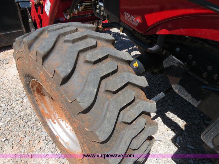 image for item B4739 2010 Case IH Farmall 60 MFWD tractor