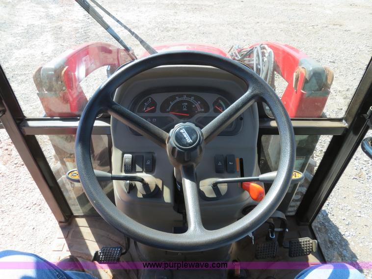 image for item B4739 2010 Case IH Farmall 60 MFWD tractor