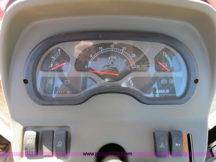 image for item B4739 2010 Case IH Farmall 60 MFWD tractor