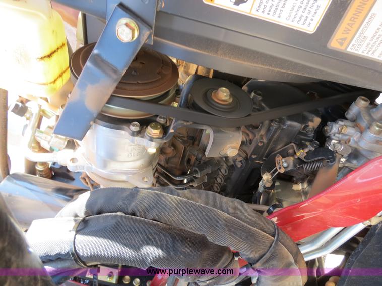 image for item B4739 2010 Case IH Farmall 60 MFWD tractor