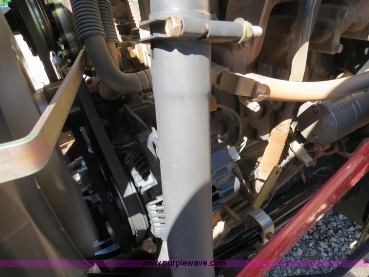 image for item B4739 2010 Case IH Farmall 60 MFWD tractor