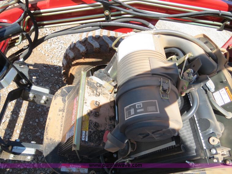 image for item B4739 2010 Case IH Farmall 60 MFWD tractor