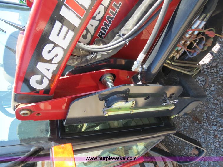 image for item B4739 2010 Case IH Farmall 60 MFWD tractor