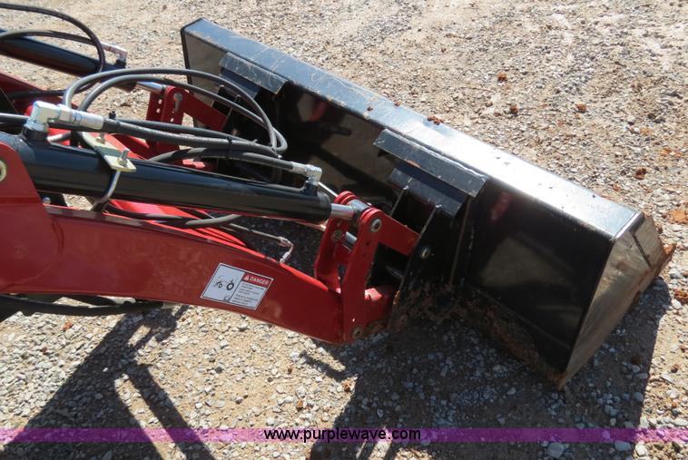 image for item B4739 2010 Case IH Farmall 60 MFWD tractor