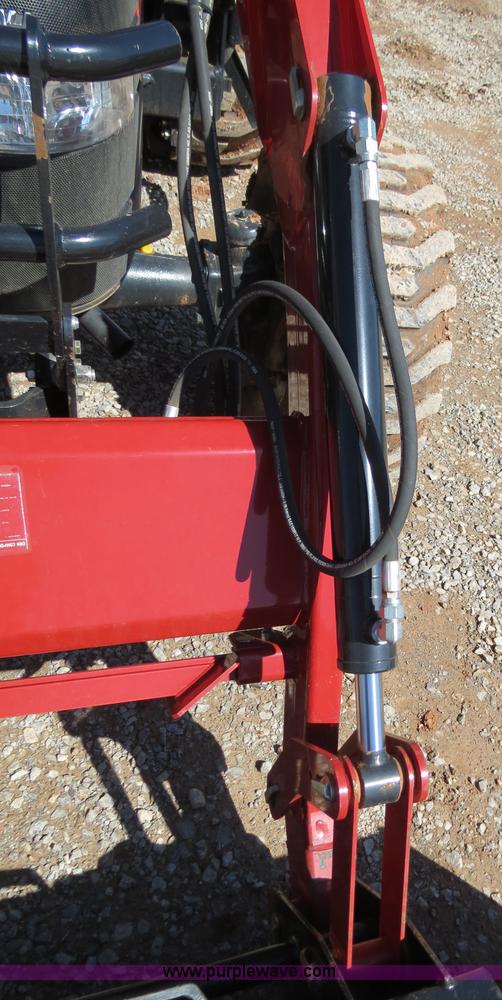 image for item B4739 2010 Case IH Farmall 60 MFWD tractor