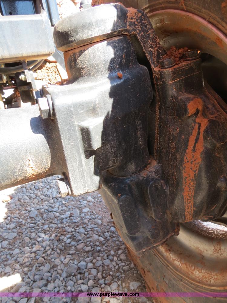 image for item B4739 2010 Case IH Farmall 60 MFWD tractor