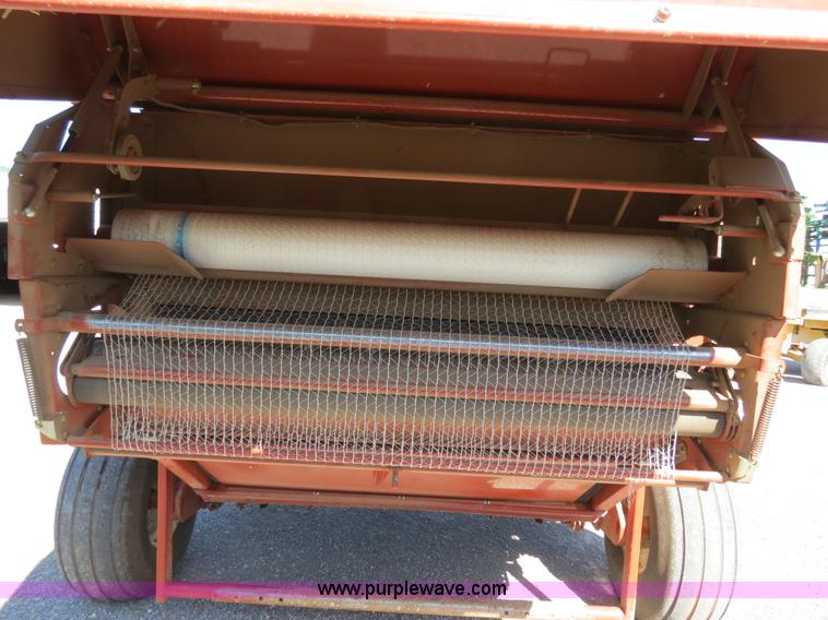 image for item B4740 2008 Hesston 956A round baler