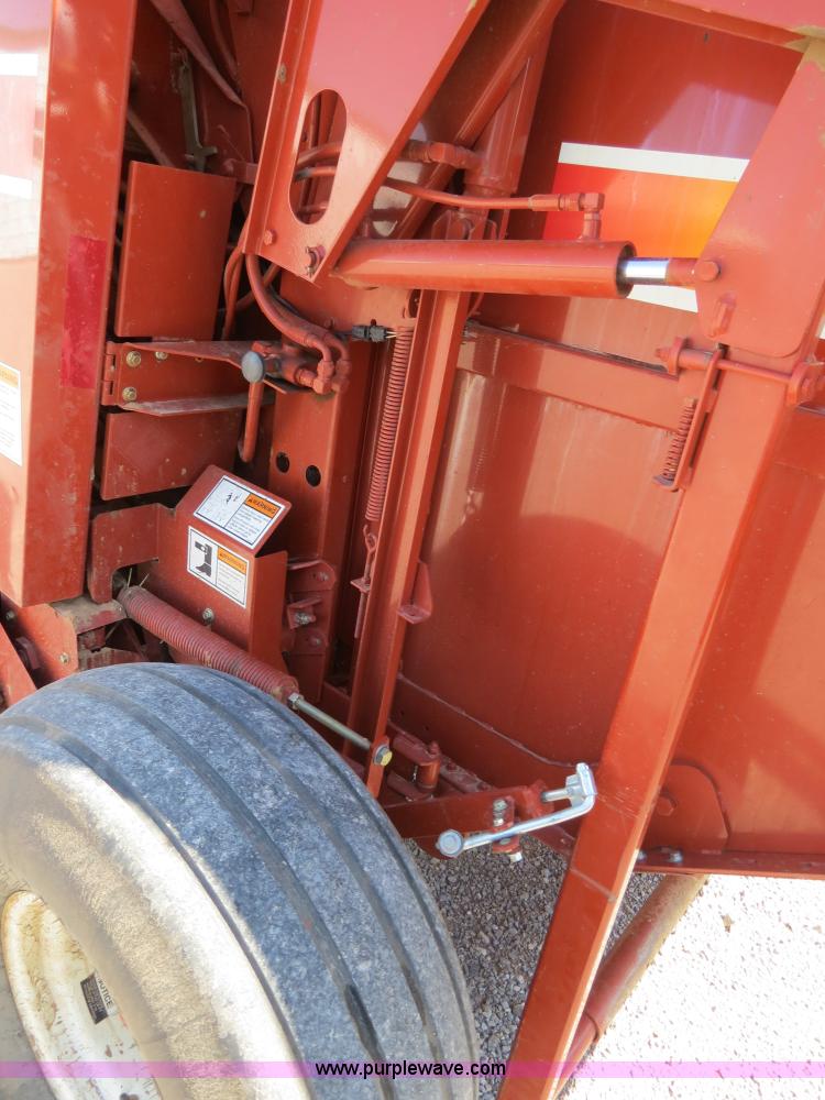 image for item B4740 2008 Hesston 956A round baler