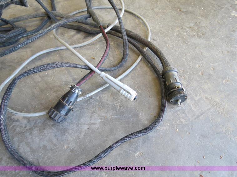 image for item B4740 2008 Hesston 956A round baler