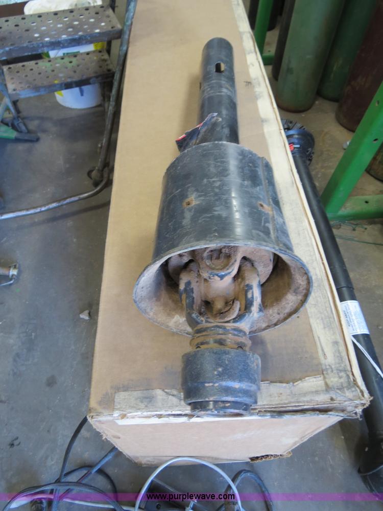 image for item B4740 2008 Hesston 956A round baler