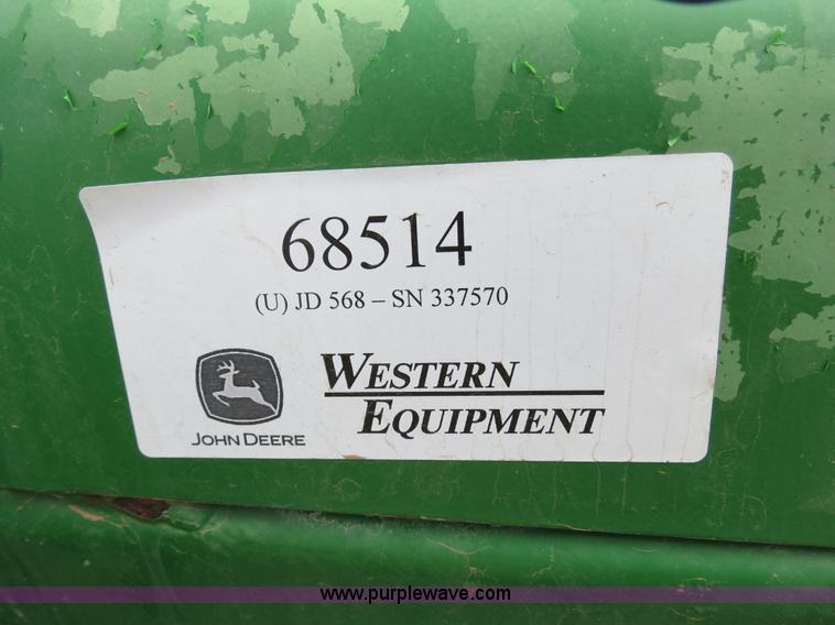 image for item B4746 2007 John Deere 568 round baler