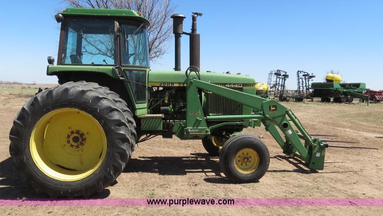 image for item B4748 1979 John Deere 4440 tractor
