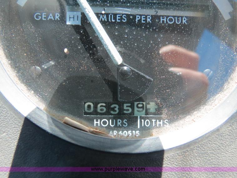 image for item B4748 1979 John Deere 4440 tractor