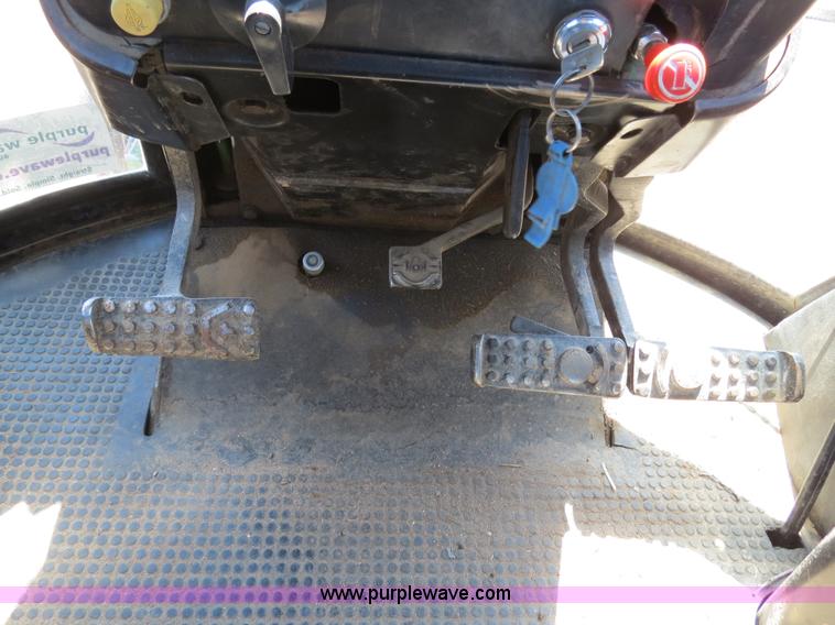 image for item B4748 1979 John Deere 4440 tractor