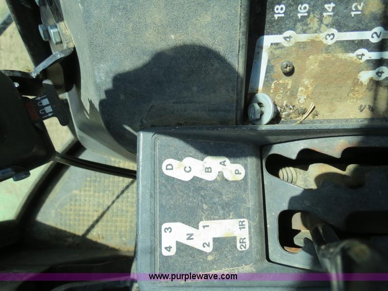 image for item B4748 1979 John Deere 4440 tractor