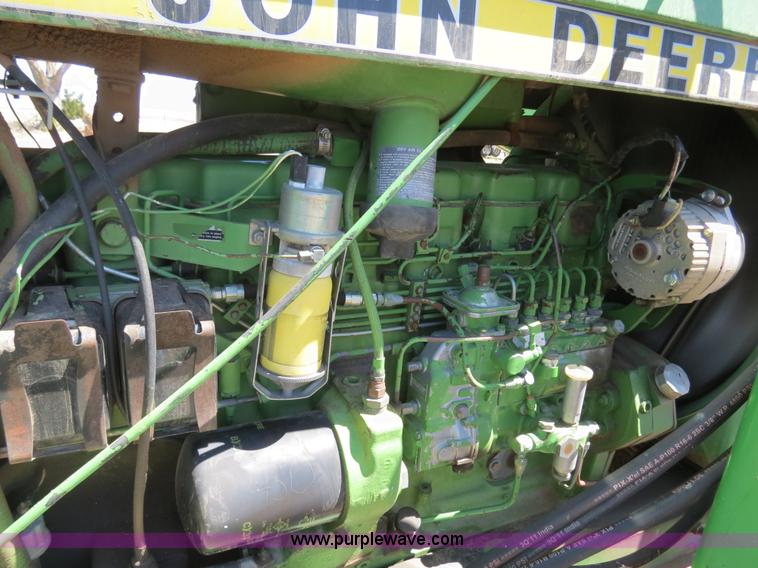 image for item B4748 1979 John Deere 4440 tractor