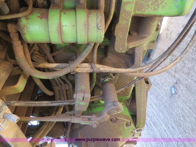 image for item B4748 1979 John Deere 4440 tractor