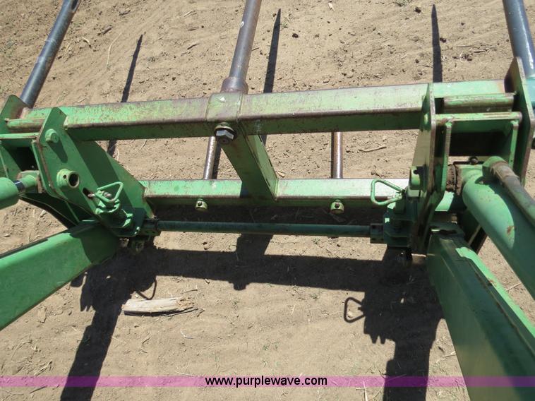 image for item B4748 1979 John Deere 4440 tractor