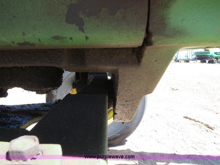 image for item B4748 1979 John Deere 4440 tractor