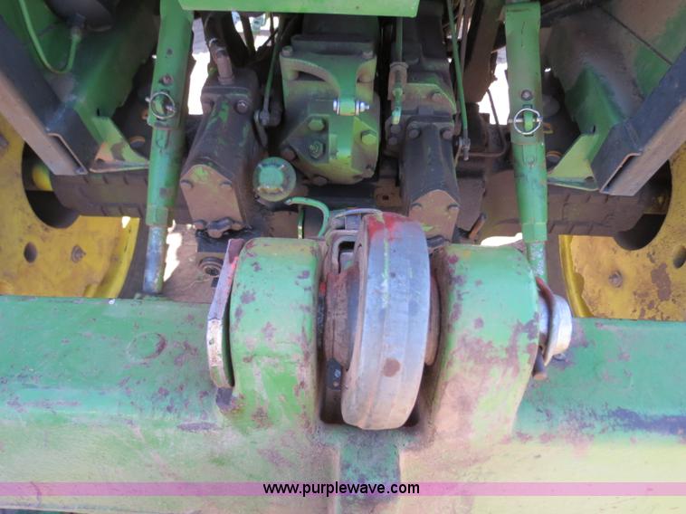 image for item B4748 1979 John Deere 4440 tractor