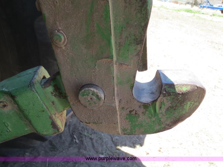 image for item B4748 1979 John Deere 4440 tractor