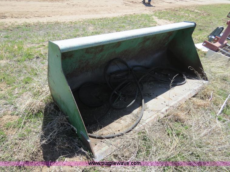 image for item B4748 1979 John Deere 4440 tractor