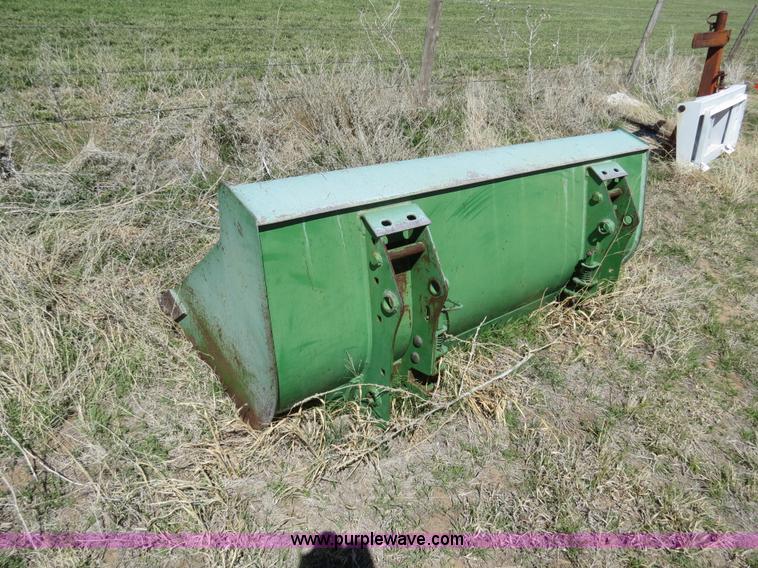 image for item B4748 1979 John Deere 4440 tractor